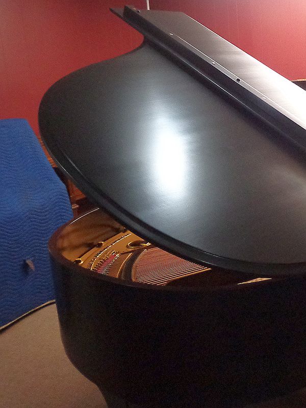 1942 Steinway - Beautiful Satin Ebony finish